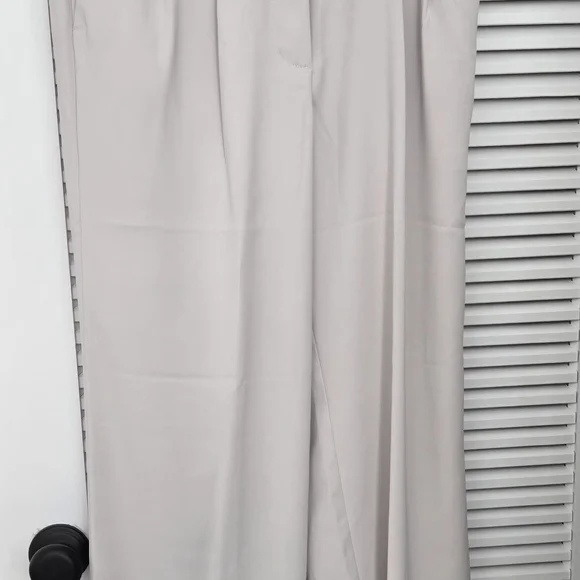 Quince Cream High-Rise Wide-Leg Trousers - Picture 2 of 6